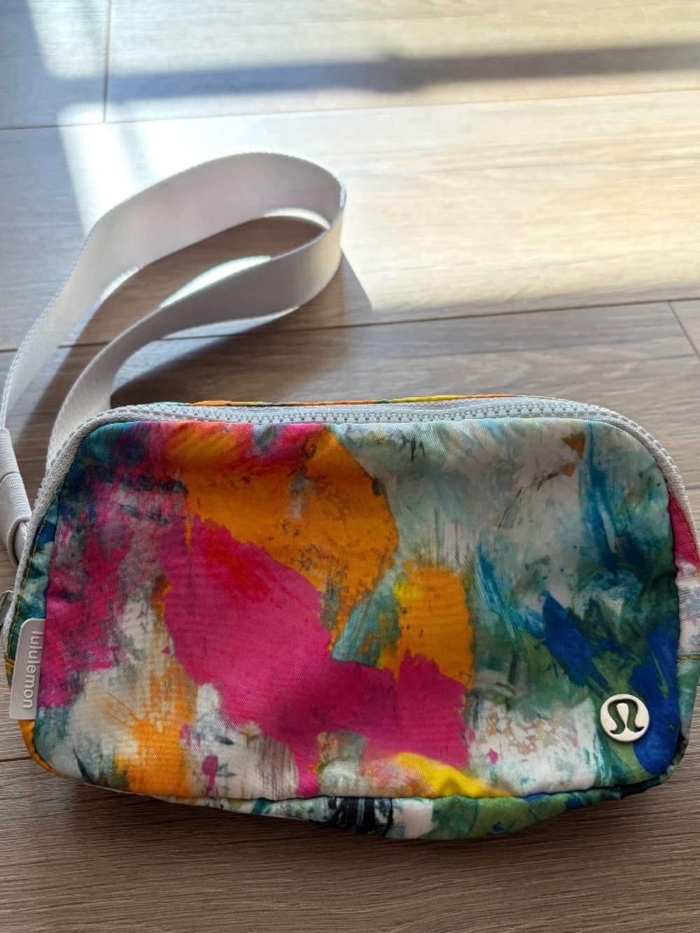 Lululemon Everywhere Abstract Belt Bag *RARE*